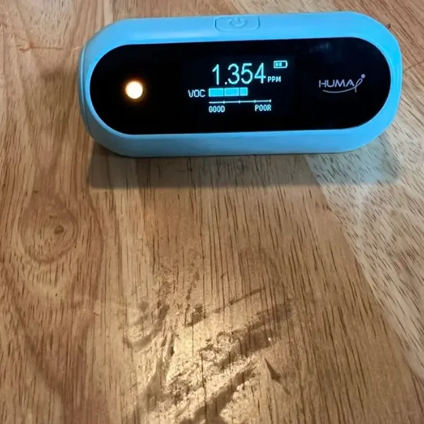 Détecteur de qualité de l'air Huma-i HI-100 — mesure VOC en temps réel